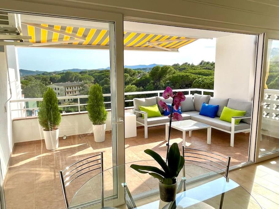 Апартаменты Modern Penthouse With Big Terrace Платья-де-Аро Экстерьер фото
